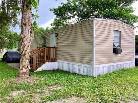 1679 Genie St, Orlando, FL 32828