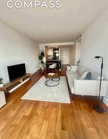 2 Northside Piers, Brooklyn, NY 11249
