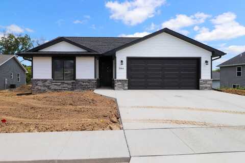 2084 Sky Blue Drive, Dubuque, IA 52001