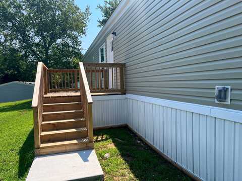 696 Tara Road, Jonesboro, GA 30238