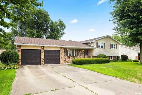 205 N HOLLY Street, Elmwood, IL 61529