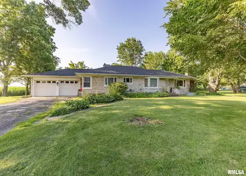708 W CENTER Street, Cambridge, IL 61238
