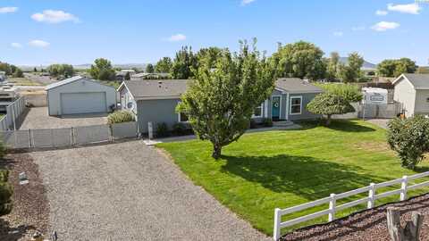 36104 N Redstone Drive, Benton City, WA 99320