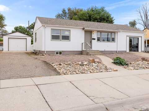 1518 Horseshoe Dr, Pueblo, CO 81001