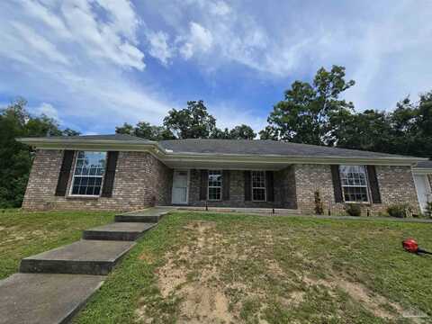 130 Hixon Ct, Cantonment, FL 32533