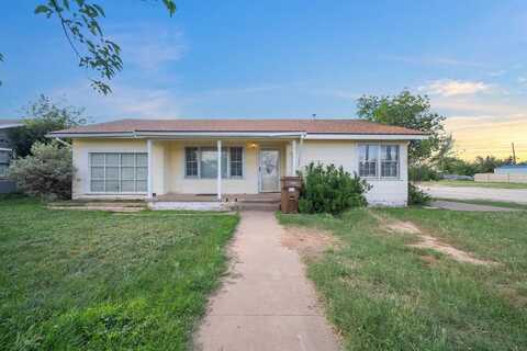 1009 E 15th St, Big Spring, TX 79720