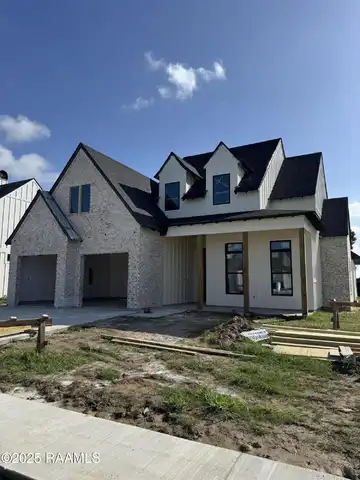 104 Cape Town Avenue, Youngsville, LA 70592