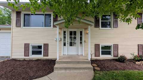 1340 Caswell, BELVIDERE, IL 61008