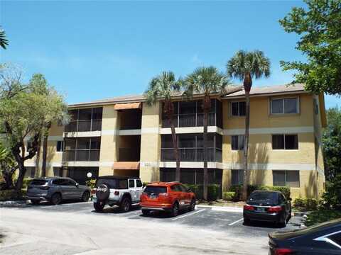 3001 N Oakland Forest Dr, Oakland Park, FL 33309