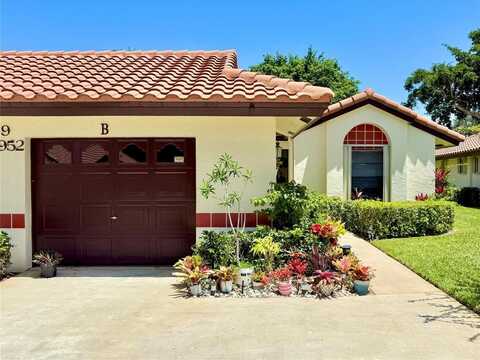 10952 Roebelini Palm Ct, Boynton Beach, FL 33437