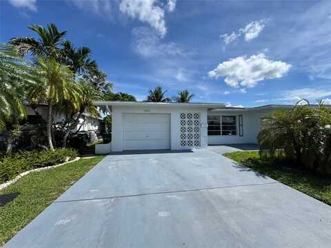 6875 NW 15th St, Margate, FL 33063