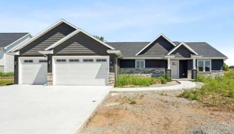 W7055 JACLYN Lane, GREENVILLE, WI 54942