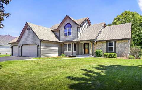 W178n10298 WHITETAIL Run, GERMANTOWN, WI 53022