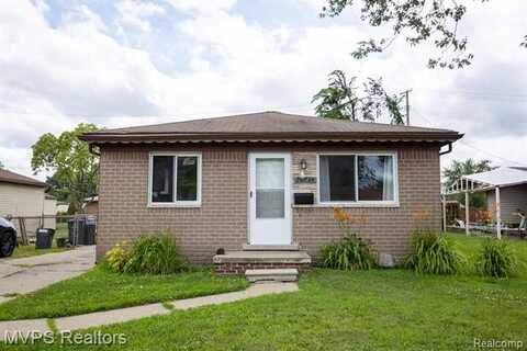 22730 Masonic Boulevard, Saint Clair Shores, MI 48082