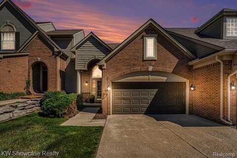 9064 Rhyan Road, White Lake, MI 48386