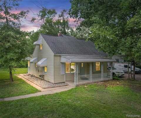 5907 N Harvey Street, Westland, MI 48185
