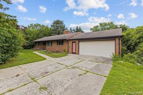 29460 Lathrup Boulevard, Southfield, MI 48076