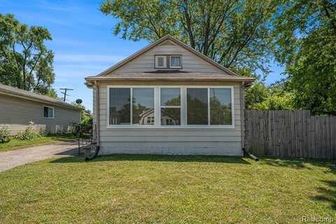 25 W Brooklyn Avenue, Pontiac, MI 48340