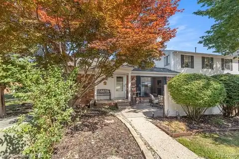 38836 Golfview Drive E, Lenox, MI 48038