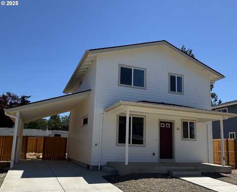 777 ST CHARLES ST, Eugene, OR 97402