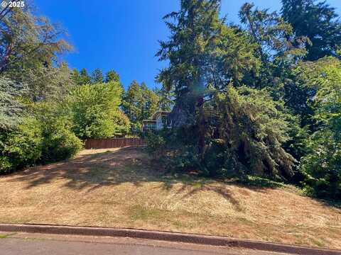 3046 Whitbeck BLVD, Eugene, OR 97405