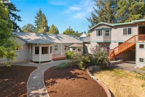 11105 NE SISKIYOU ST, Portland, OR 97220