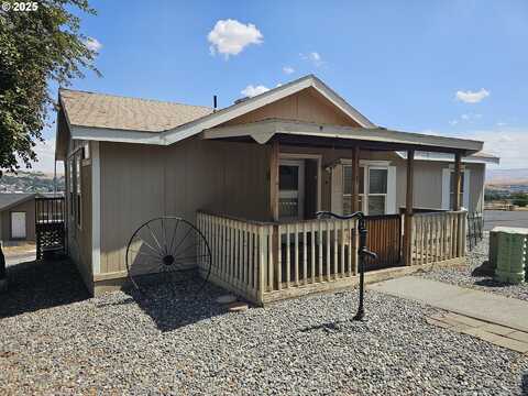 2600 SW Goodwin AVE, Pendleton, OR 97801