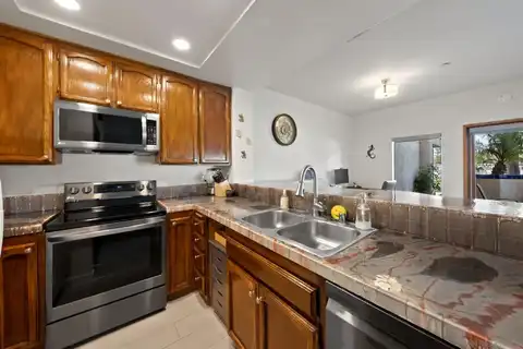 12132 Royal Birkdale Row Unit 104E, San Diego, CA 92128