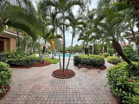 10276 Fox Trail Rd S, West Palm Beach, FL 33411