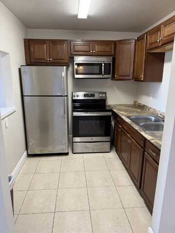 700 Village Green Court, Palm Springs, FL 33461