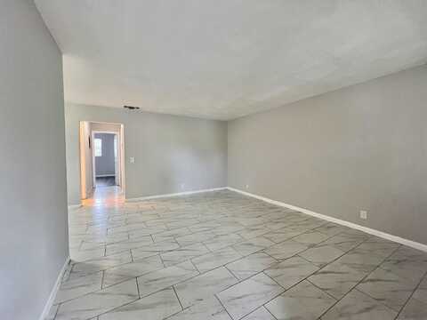 645 SW 20th Court, Delray Beach, FL 33445