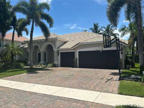 7350 Serrano Terrace, Delray Beach, FL 33446