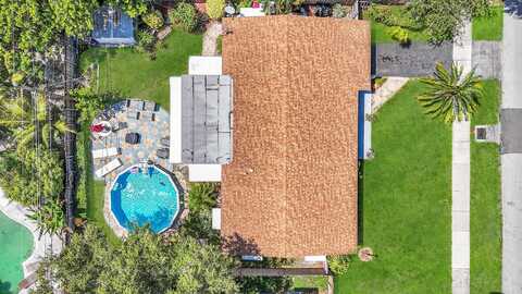 1123 SE 4th Avenue, Deerfield Beach, FL 33441