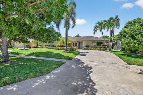 6385 Hollandaire Drive E, Boca Raton, FL 33433