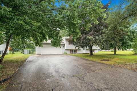 2916 80th Avenue N, Brooklyn Park, MN 55444