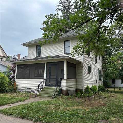 368 Washington Street, Winona, MN 55987