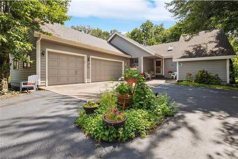 13376 Elaine Court, Savage, MN 55378