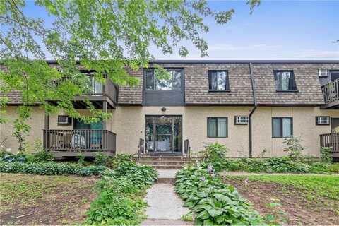 1207 Hewitt Avenue, Saint Paul, MN 55104