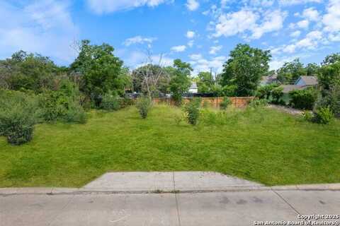 201 WOODBY CT, San Antonio, TX 78212