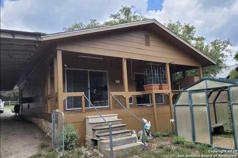 1189 Pebble Beach, Lakehills, TX 78063