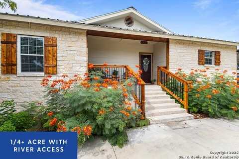 520 Enchanted River, Bandera, TX 78003