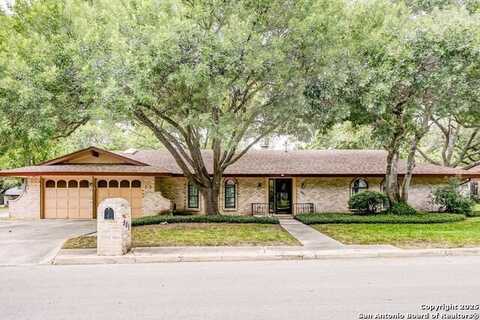 501 Balfour, Windcrest, TX 78239