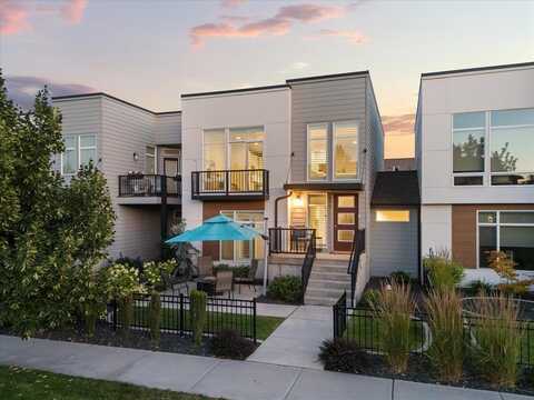 2435 W Summit Pkwy, Spokane, WA 99201