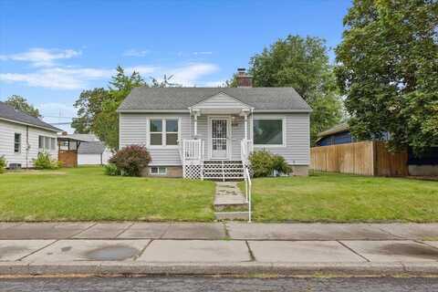 4508 N Hawthorne St, Spokane, WA 99205