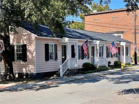 215 W Taylor Street, Savannah, GA 31401