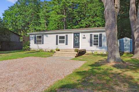 3611 N Sadler, Sanford, MI 48657