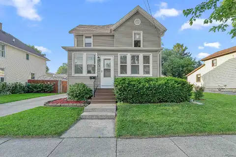 112 Gould Street, Beaver Dam, WI 53916