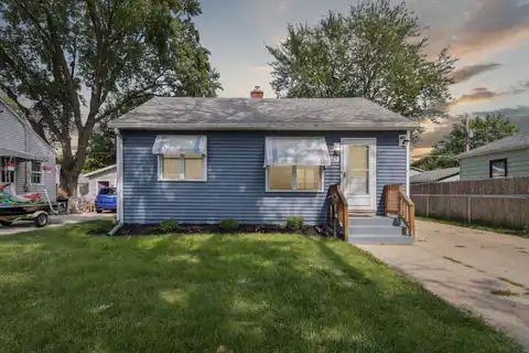 1863 Royce Avenue, Beloit, WI 53511
