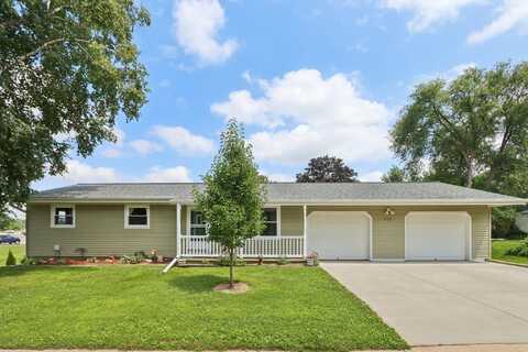215 S Lincoln Street, Poynette, WI 53955