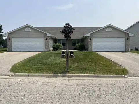 7111/7113 Sue Lane, Loves Park, IL 61111